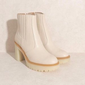 Anastasia platform boots in Beige from Böhme.com